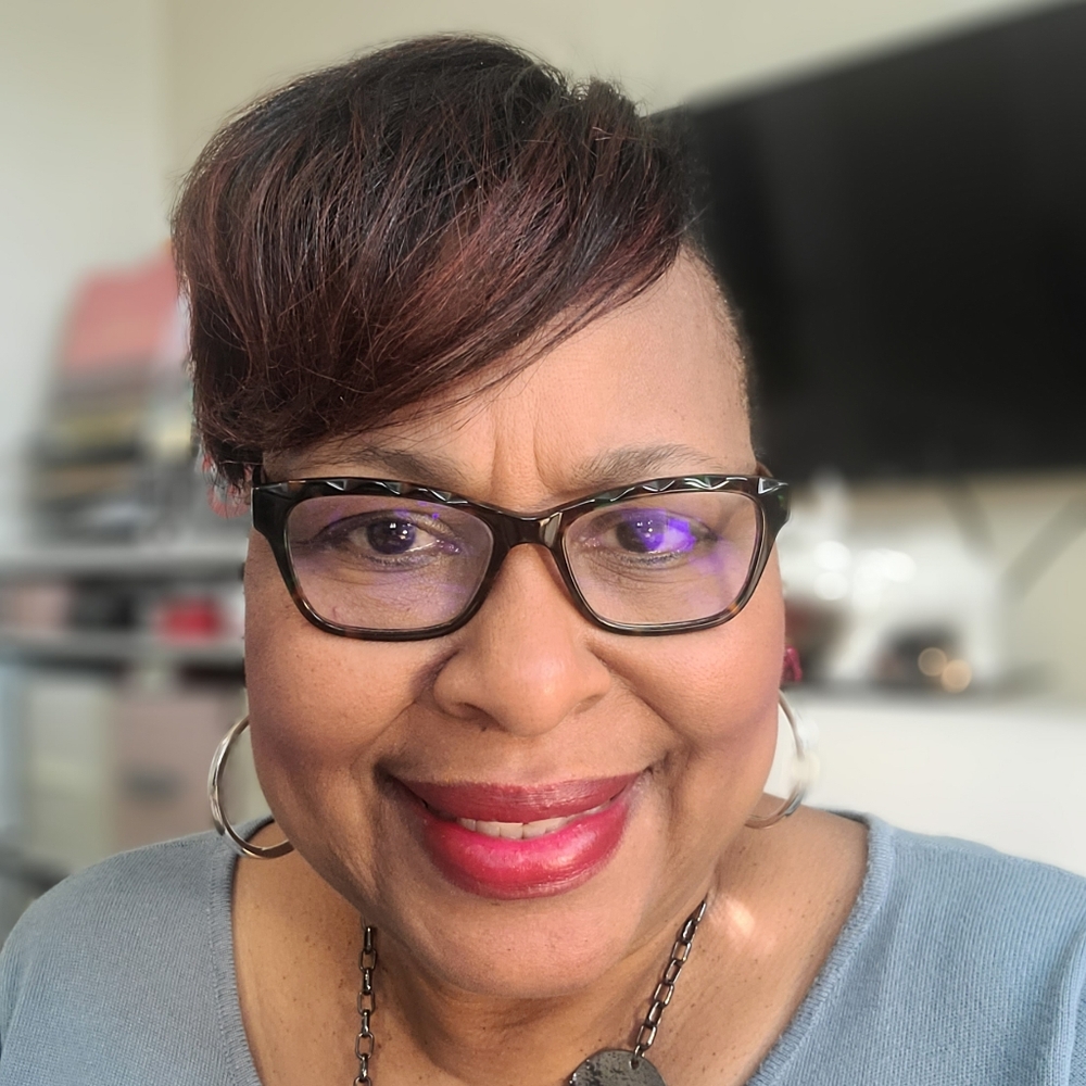 Meet your Posher, Patricia a.